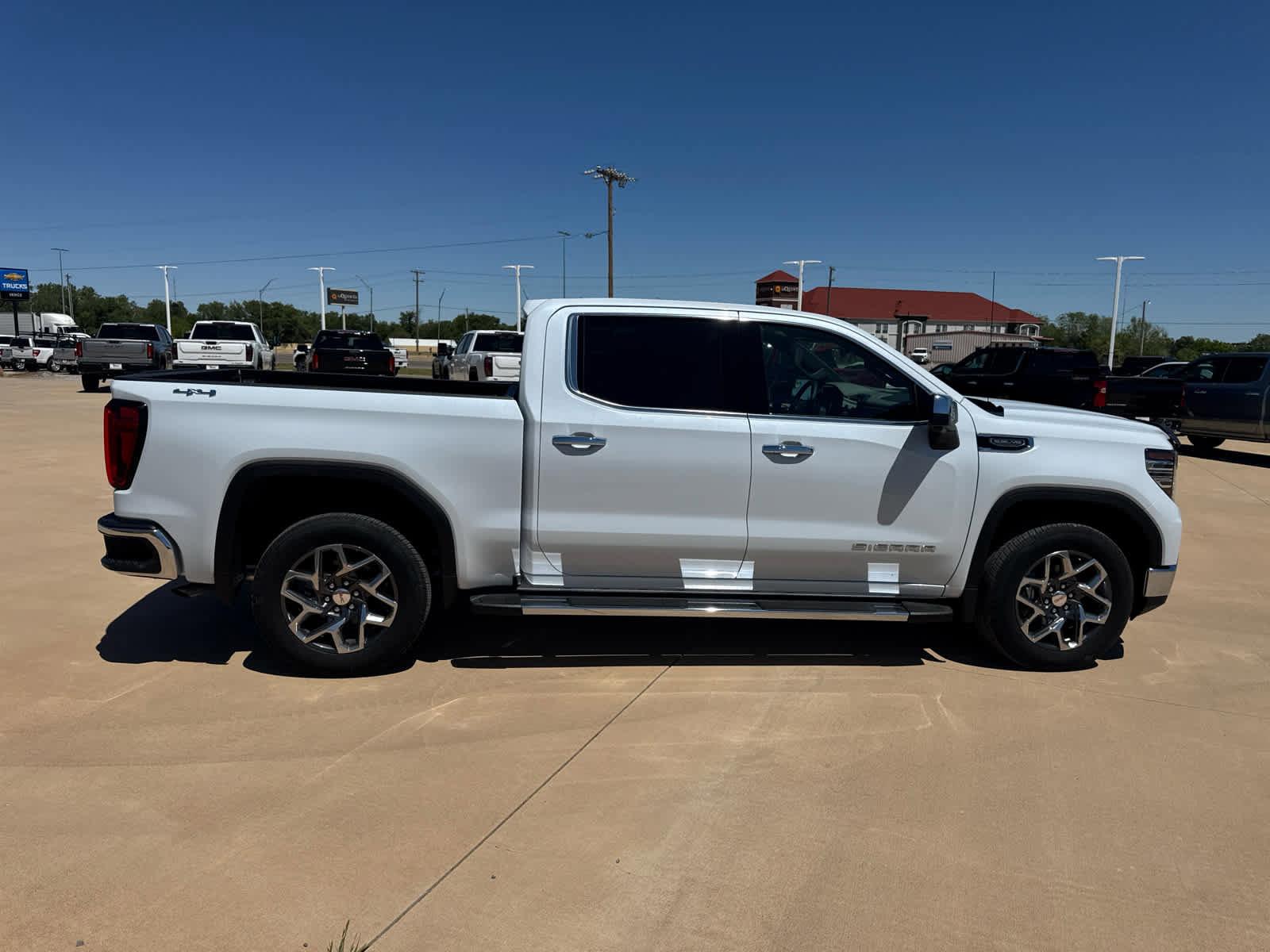 New 2026 GMC Sierra 1500 SLT w/ SLT Premium Package AWD/4WD image 71