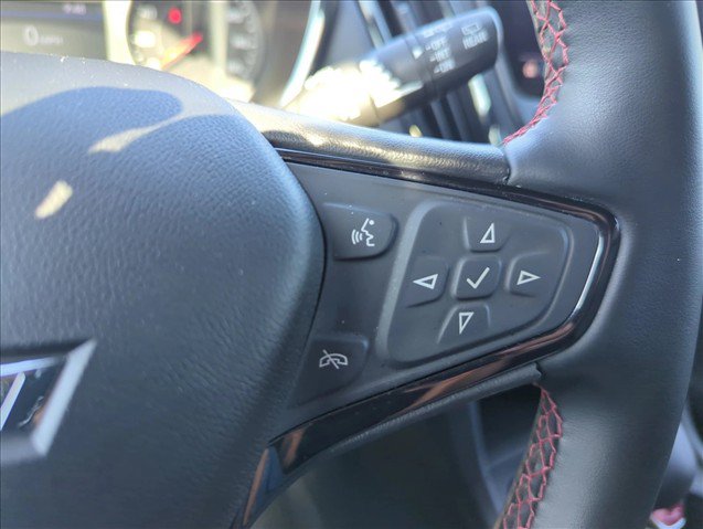 Used 2023 Chevrolet Equinox RS w/ RS Leather Package FWD image 22