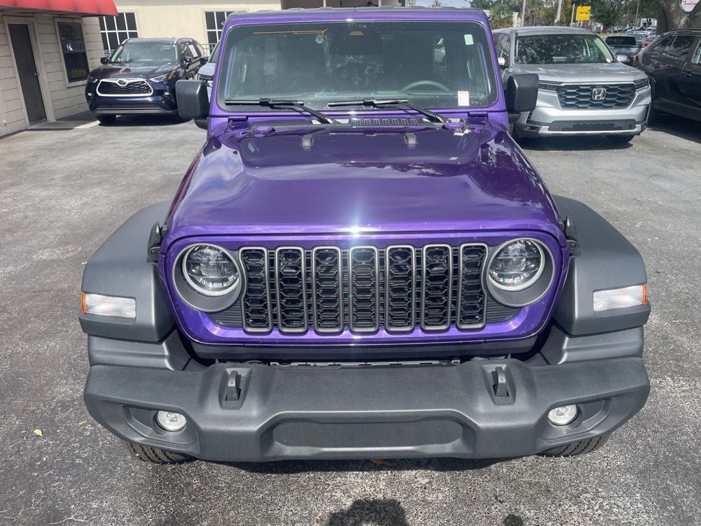 Used 2026 Jeep Wrangler Unlimited Sport AWD/4WD image 11