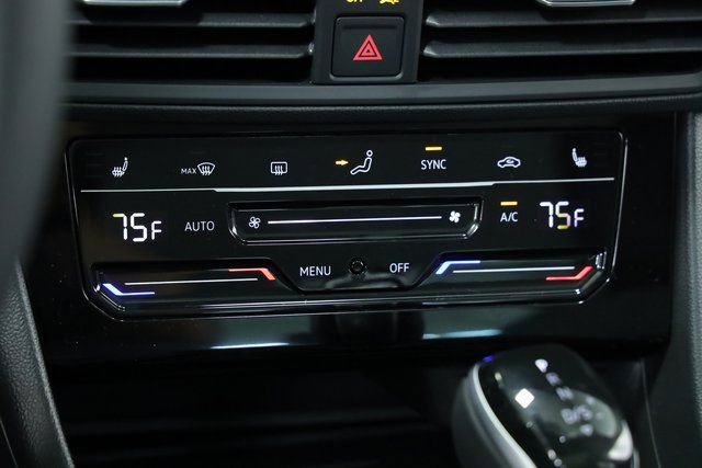 New 2025 Volkswagen Jetta SE image 20