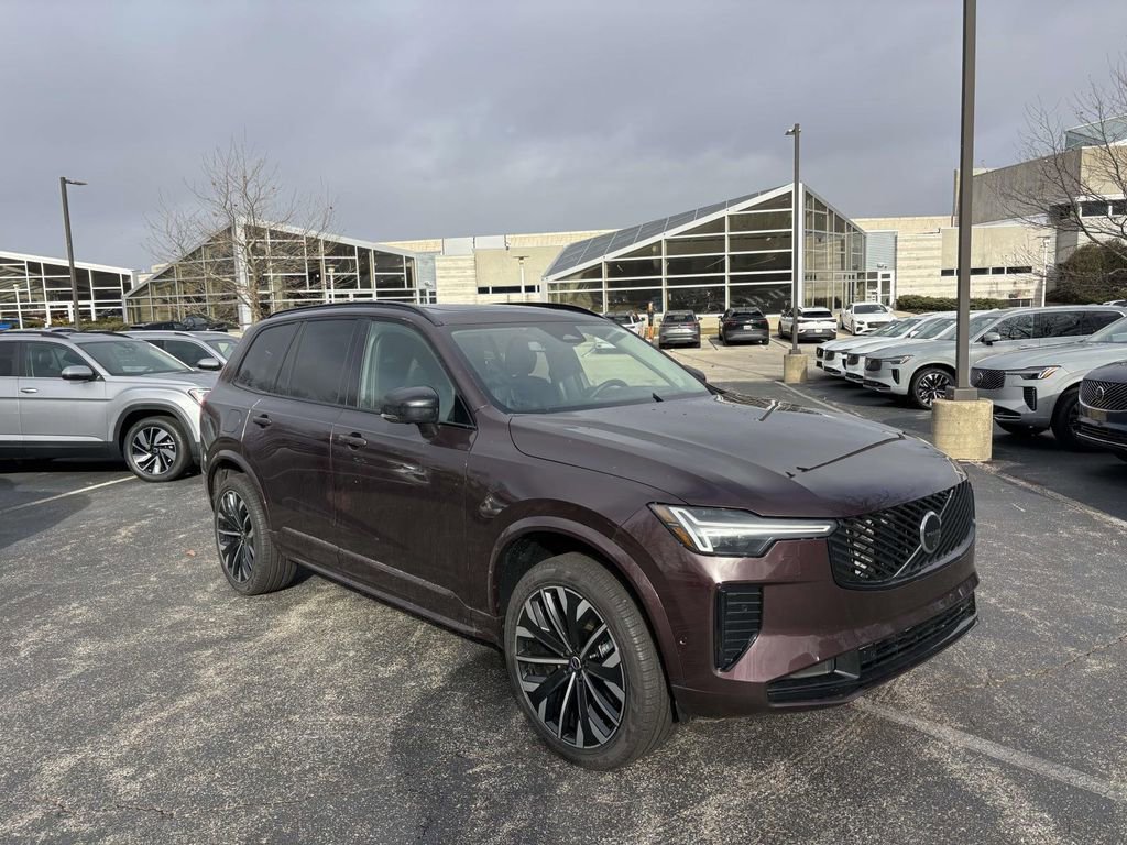 New 2026 Volvo XC90 T8 Ultra w/ Protection Package Premier