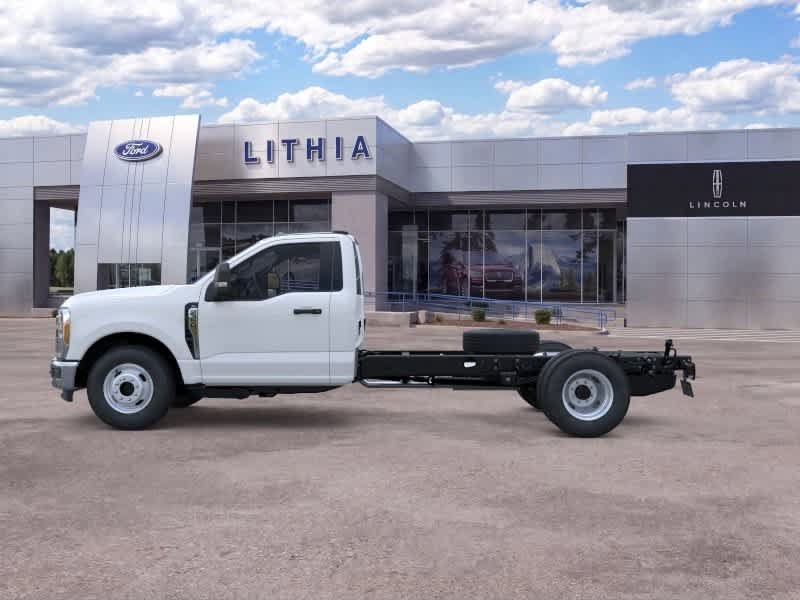 New 2026 Ford F350 XL w/ XL Chrome Package RWD image 3