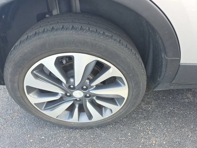 Used 2022 Buick Encore Preferred w/ Safety Package FWD image 10