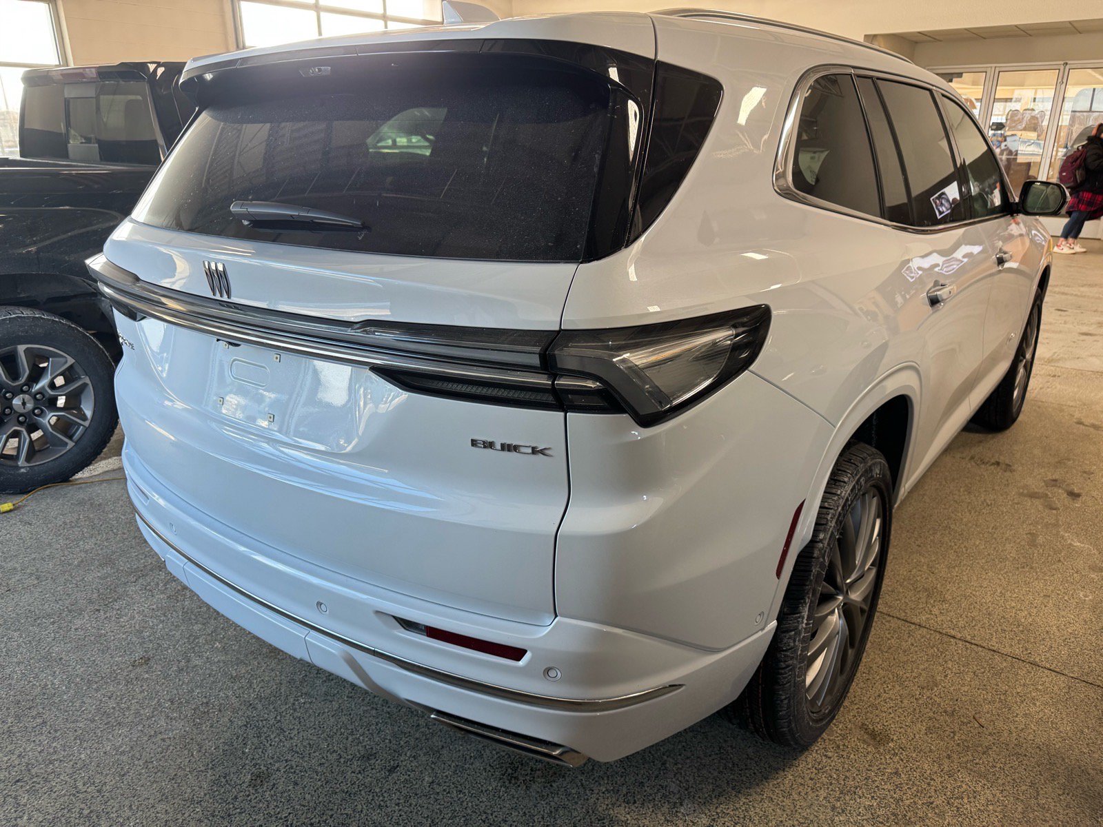 New 2026 Buick Enclave Avenir w/ Super Cruise Package AWD/4WD image 5