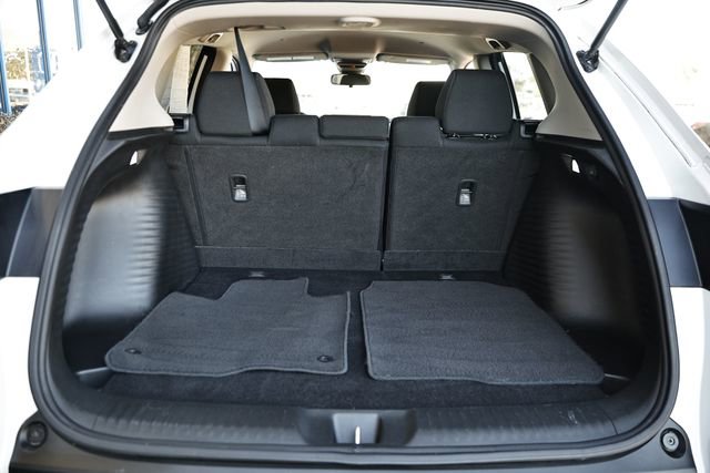 Certified 2023 Honda HR-V LX image 28