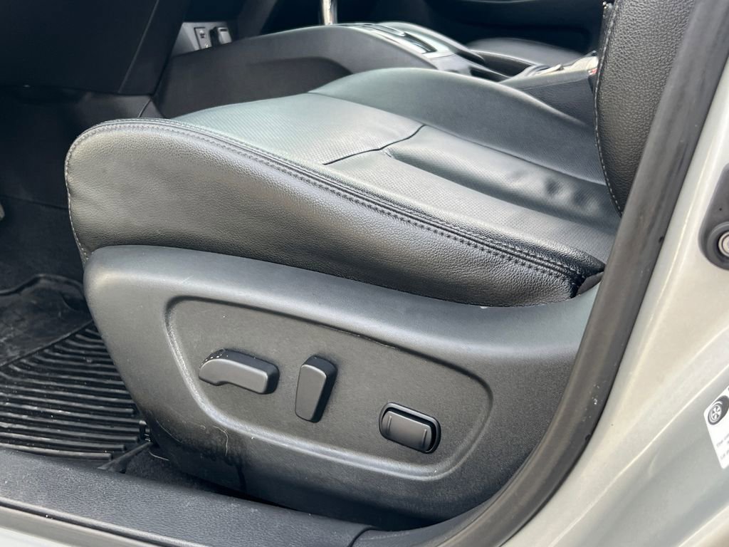 Used 2016 Nissan Rogue SL image 22