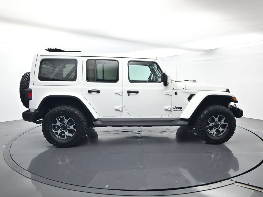 Used 2021 Jeep Wrangler Unlimited Rubicon w/ Cold Weather Group AWD/4WD image 16