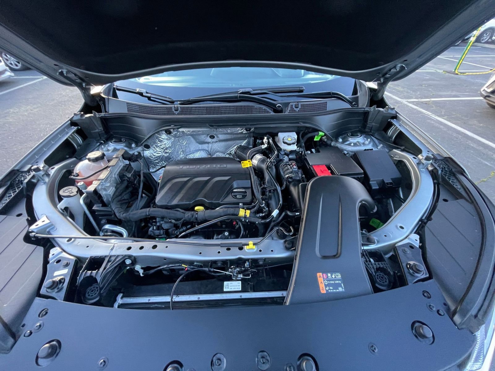 Used 2025 Chevrolet Trax LT w/ LT Convenience Package image 32