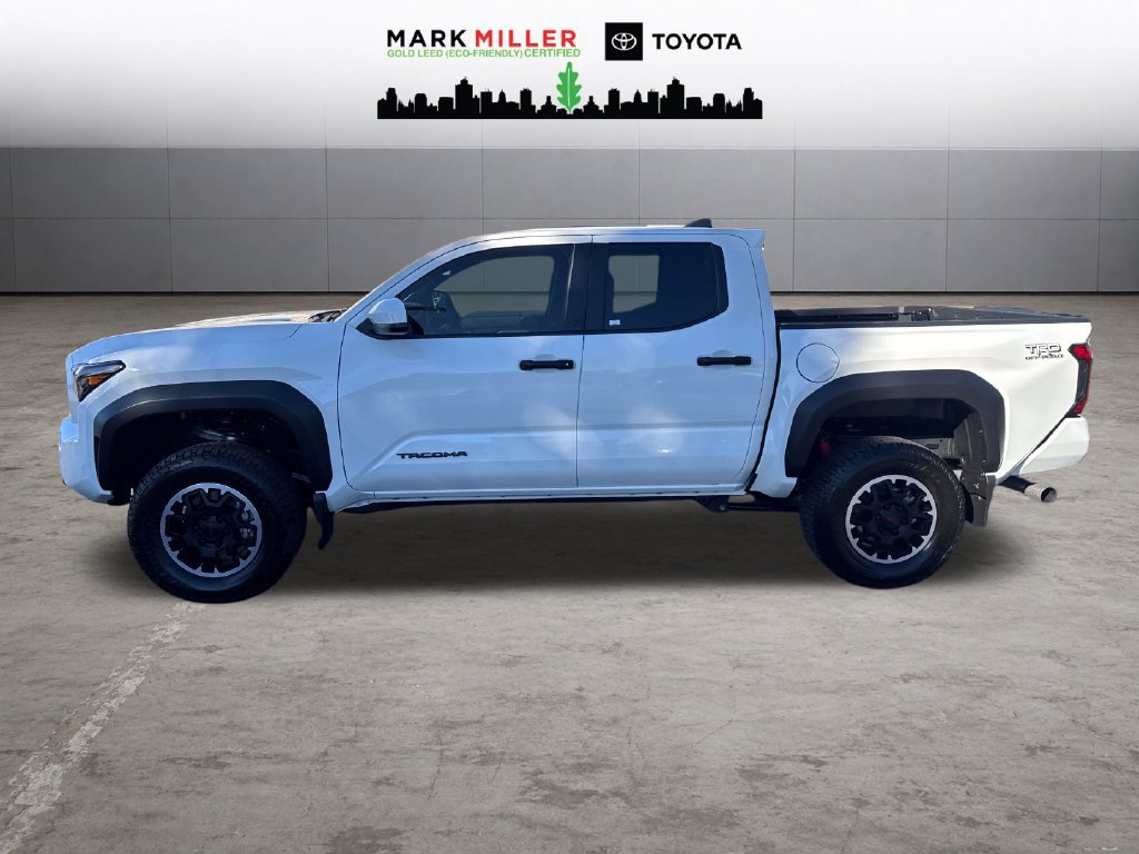 Certified 2026 Toyota Tacoma TRD Off-Road AWD/4WD image 2