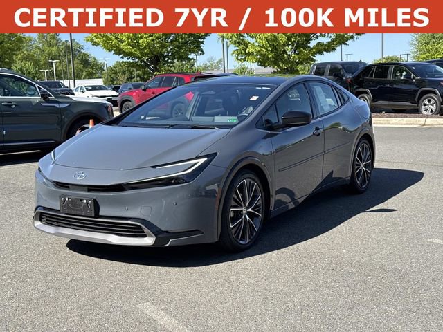 Used 2024 Toyota Prius XLE FWD image 5