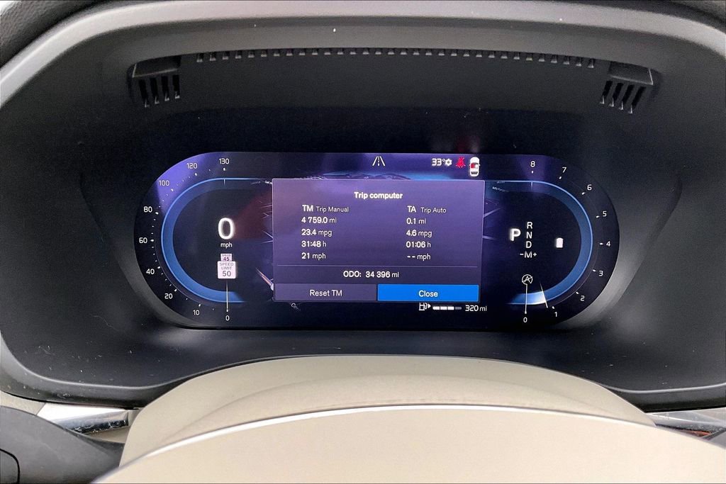 Certified 2023 Volvo XC60 B5 Plus image 12