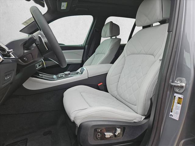 New 2026 BMW X5 sDrive40i w/ M Sport Package RWD image 4