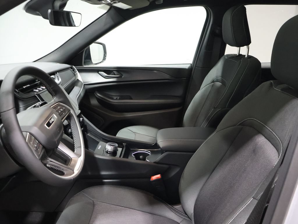 New 2026 Jeep Grand Cherokee Laredo X AWD/4WD image 8