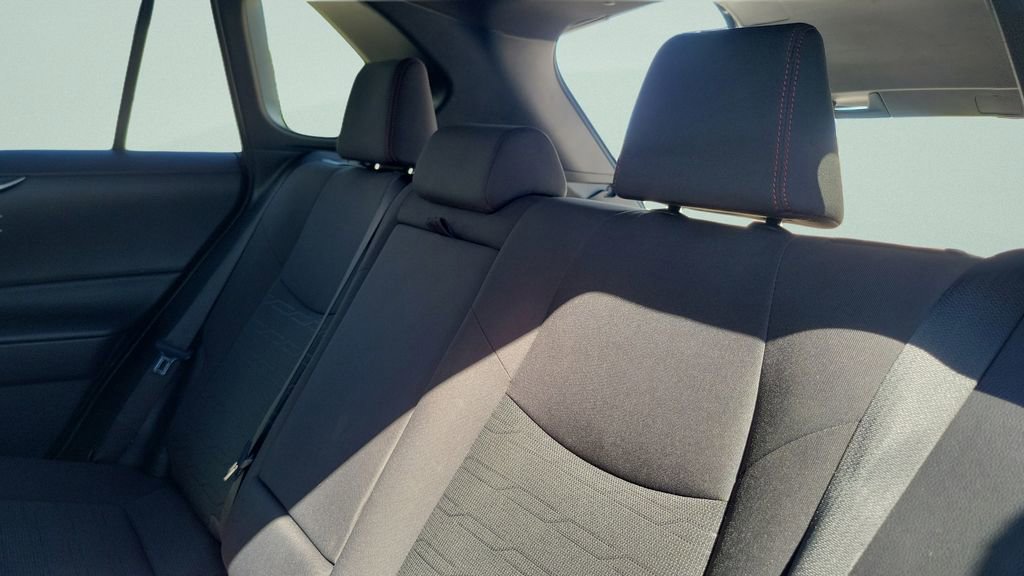 Used 2022 Toyota RAV4 SE w/ Weather & Moonroof Package AWD/4WD image 10