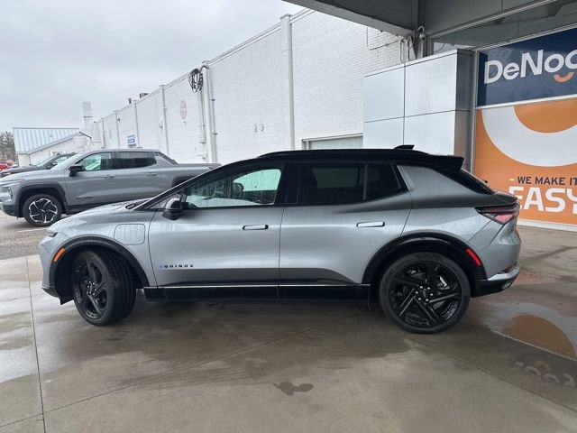 New 2026 Chevrolet Equinox EV RS FWD image 11
