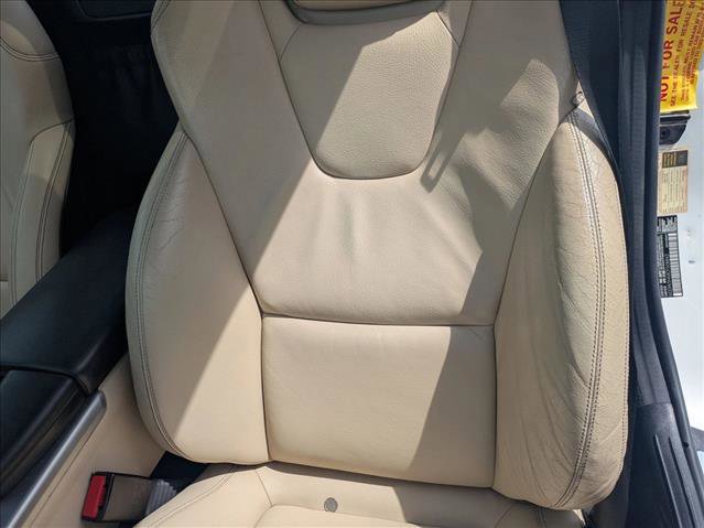 Used 2012 Mercedes-Benz SLK 350 image 12