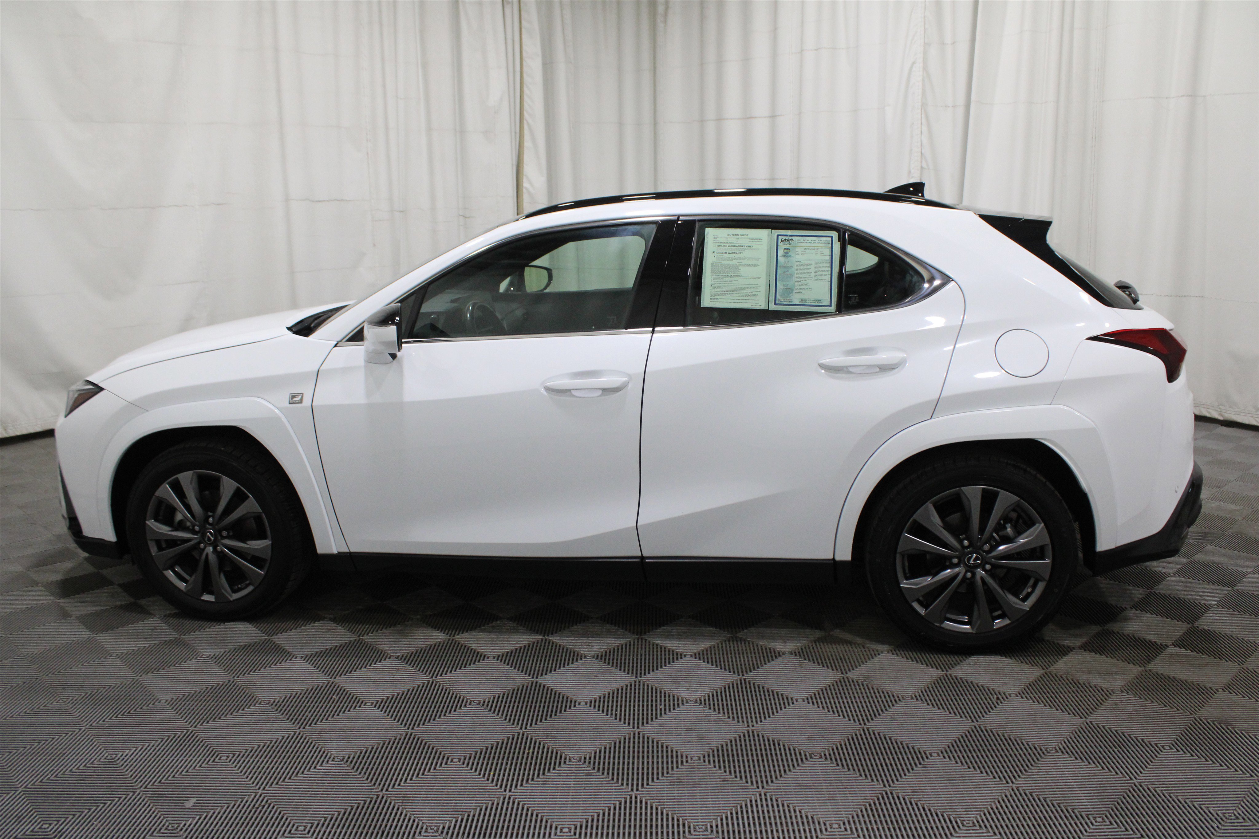 Used 2024 Lexus UX 250h F Sport image 34