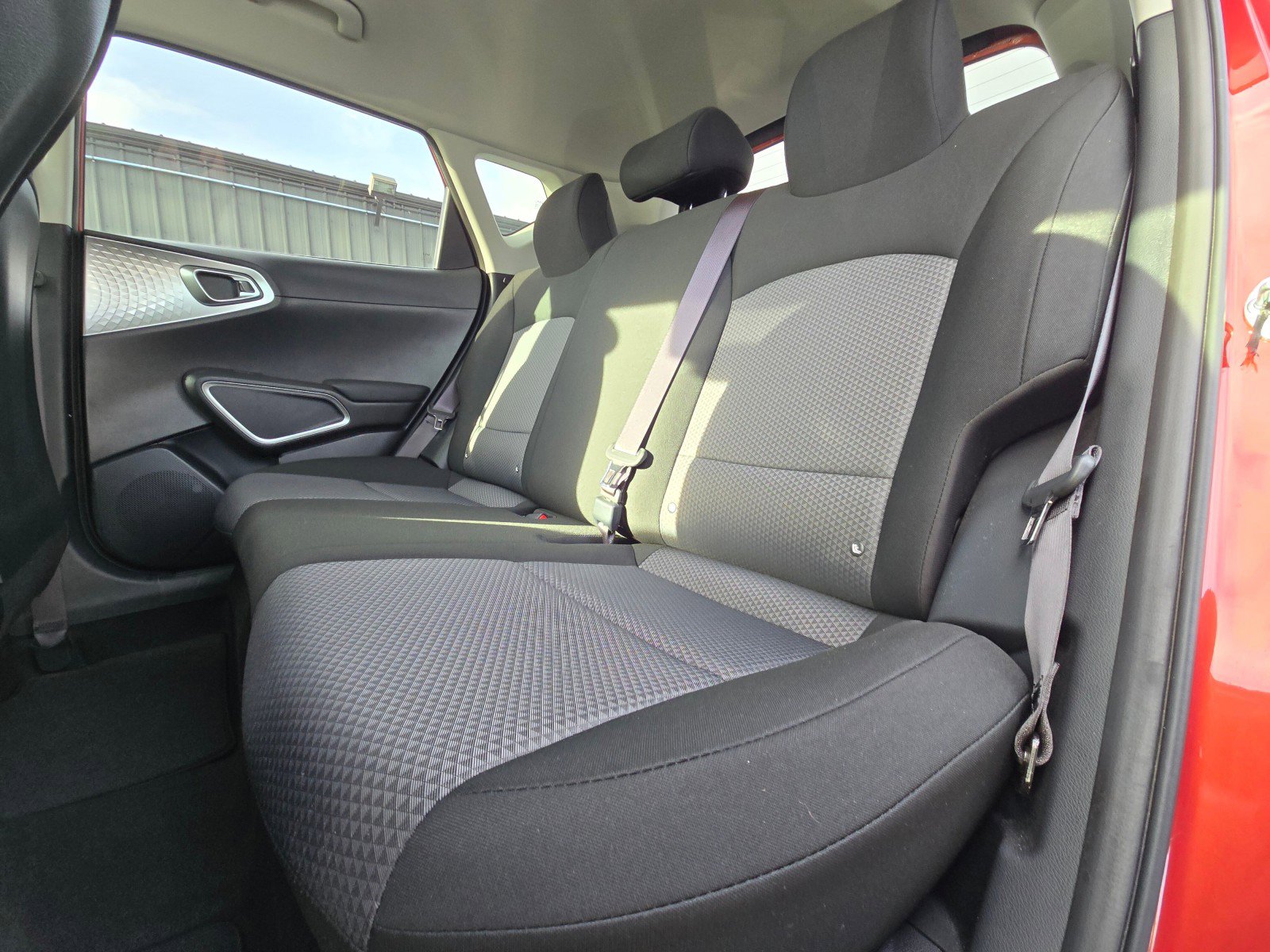 Used 2022 Kia Soul LX image 19