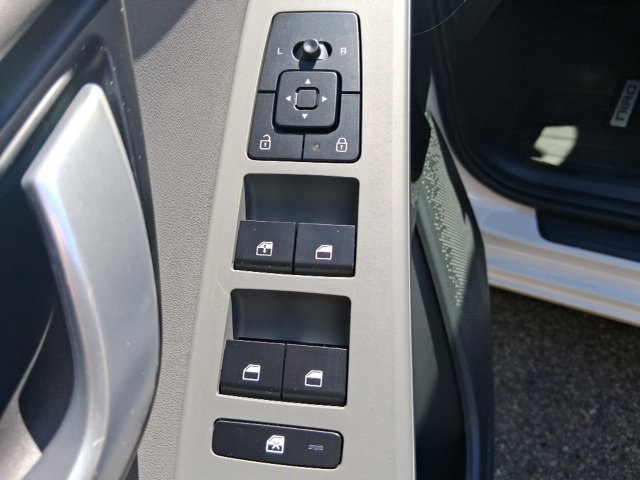 Used 2023 Kia Niro EX FWD image 11