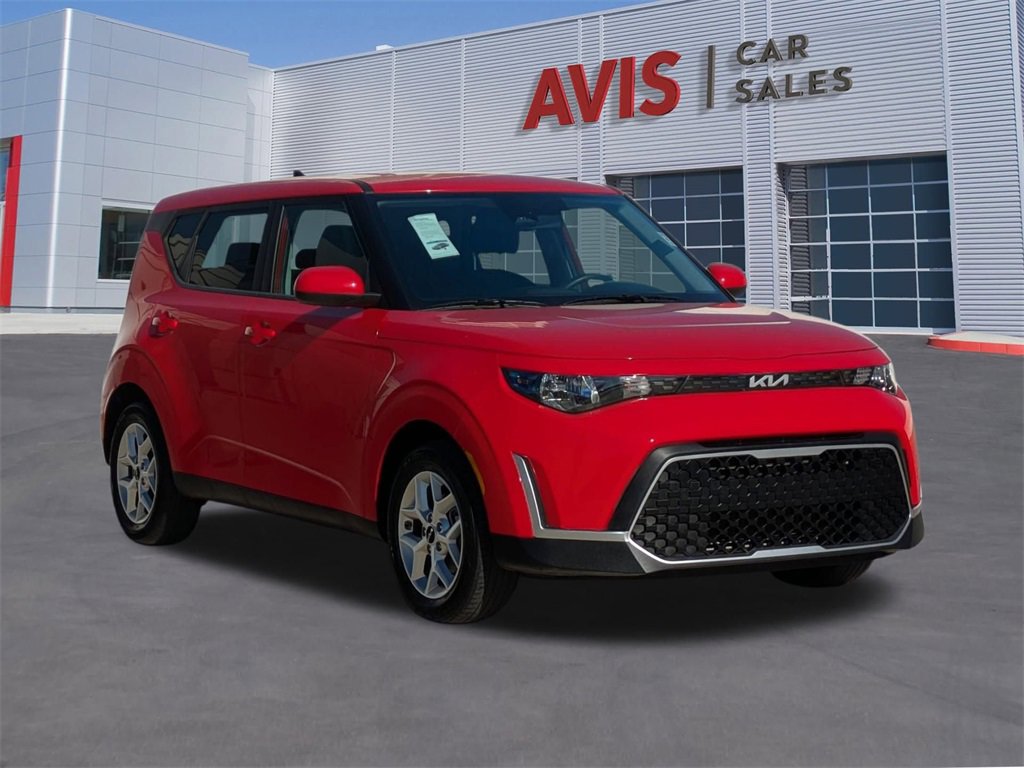 Used 2024 Kia Soul LX w/ Option Group 015 image 3