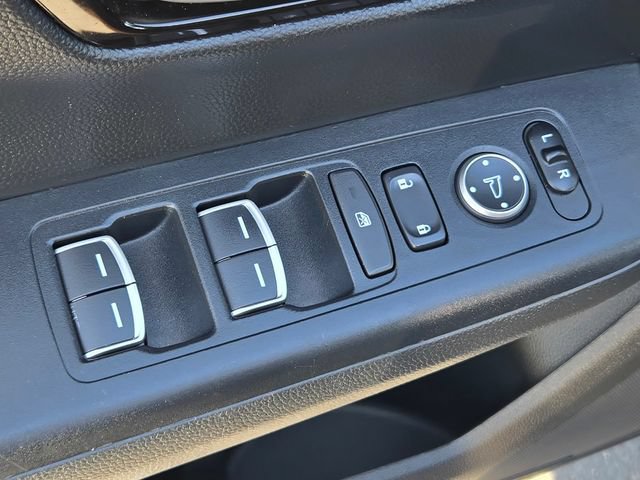 Used 2023 Honda CR-V EX-L image 16