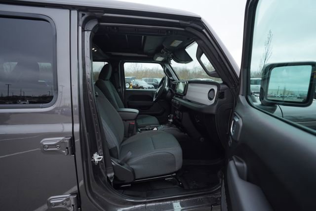 New 2026 Jeep Wrangler Unlimited Sport AWD/4WD image 18