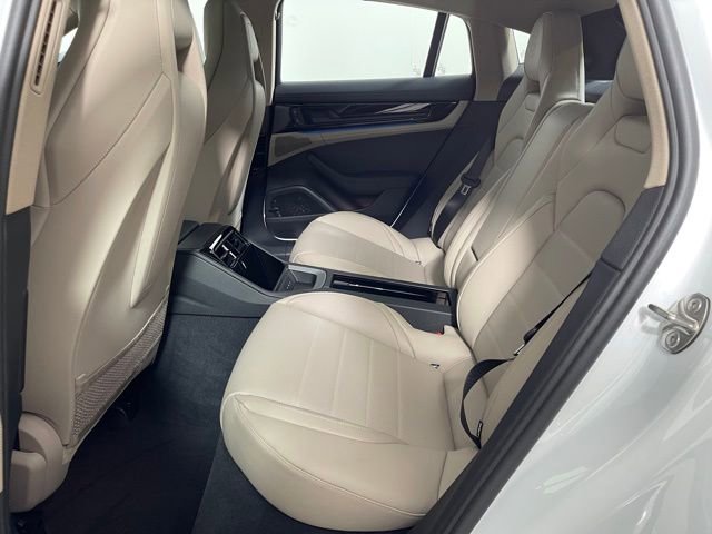 New 2026 Porsche Panamera image 29