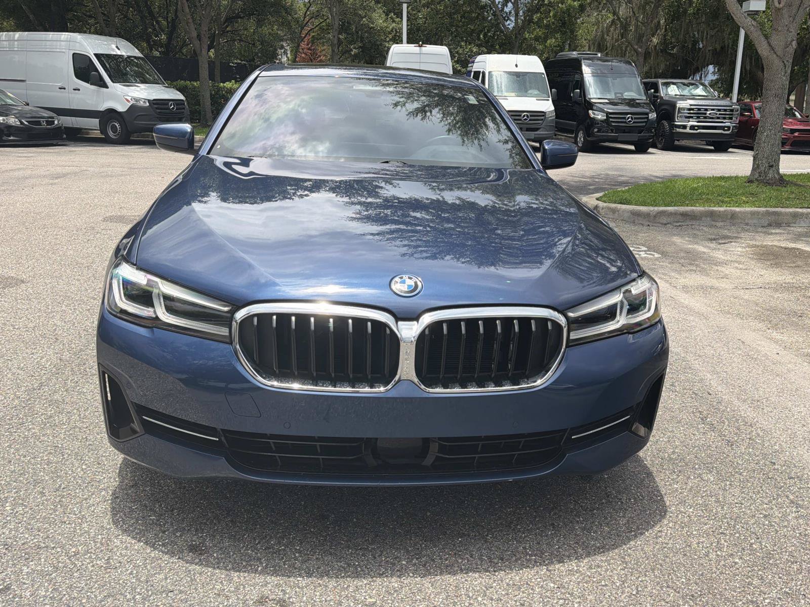 Used 2023 BMW 530e w/ Premium Package RWD image 8