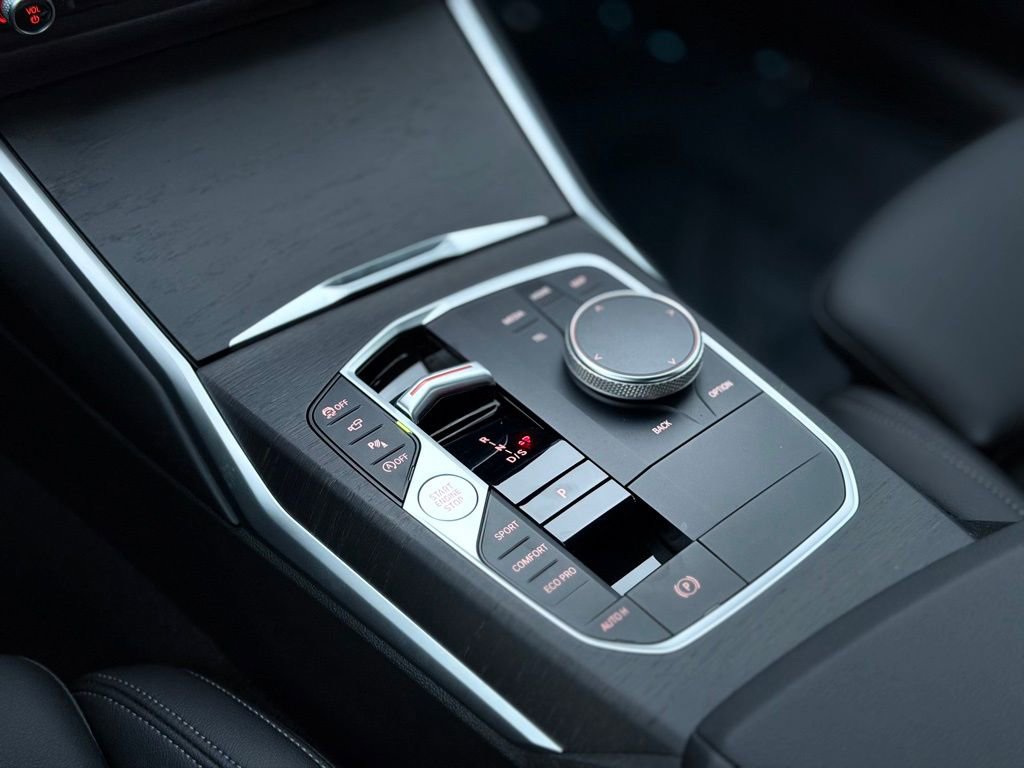 Certified 2024 BMW 330i xDrive Sedan w/ Premium Package image 18