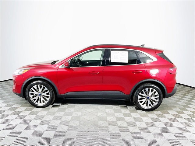 Used 2022 Ford Escape Titanium w/ Class II Trailer Tow Package image 5