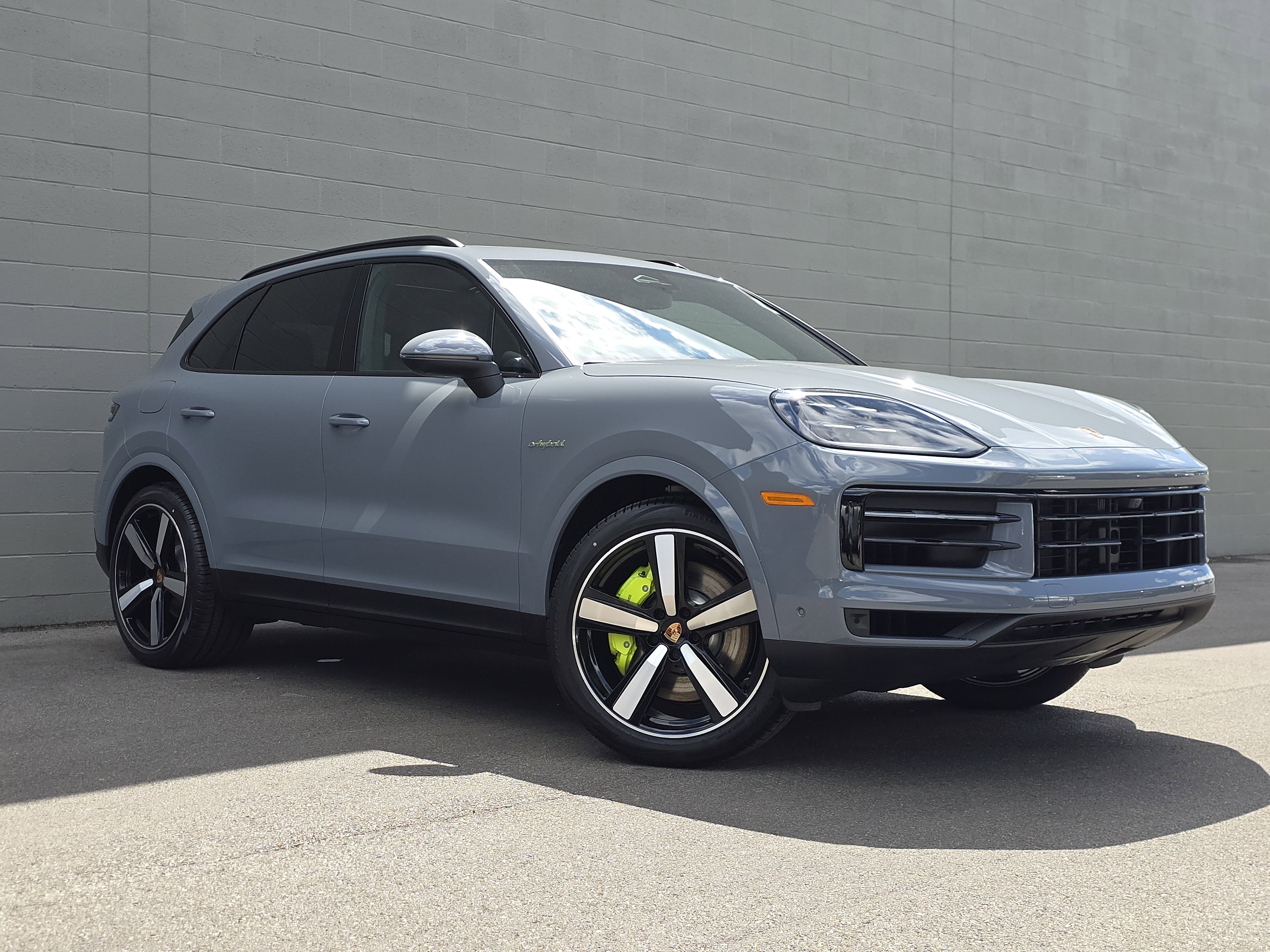 New 2026 Porsche Cayenne E-Hybrid AWD/4WD image 7
