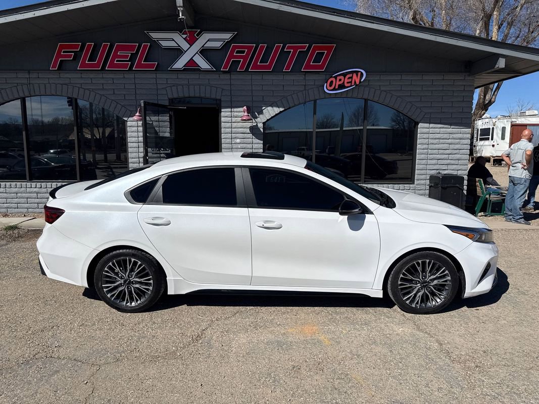 Used 2023 Kia Forte GT-Line w/ GT-Line Premium Package image 2