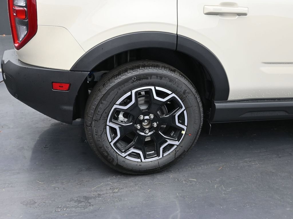 New 2025 Ford Bronco Sport Outer Banks w/ Outer Banks Tech Package+ image 12