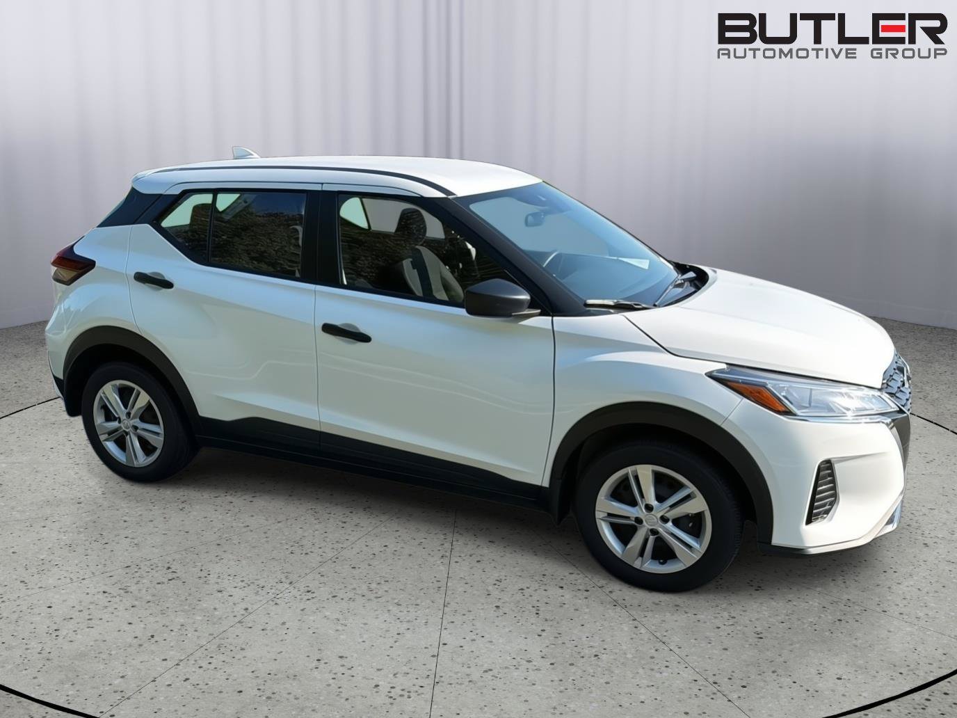 Used 2024 Nissan Kicks S FWD image 7