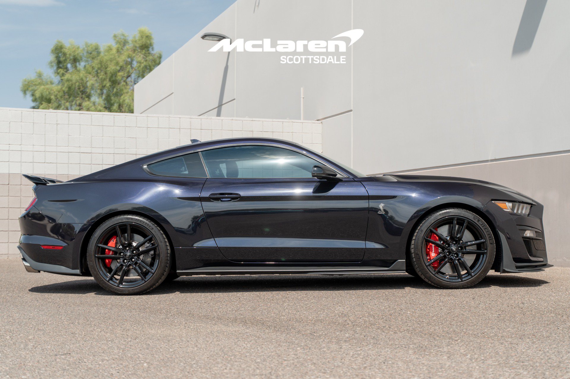 Used 2022 Ford Mustang Shelby GT500 w/ Technology Package RWD image 8
