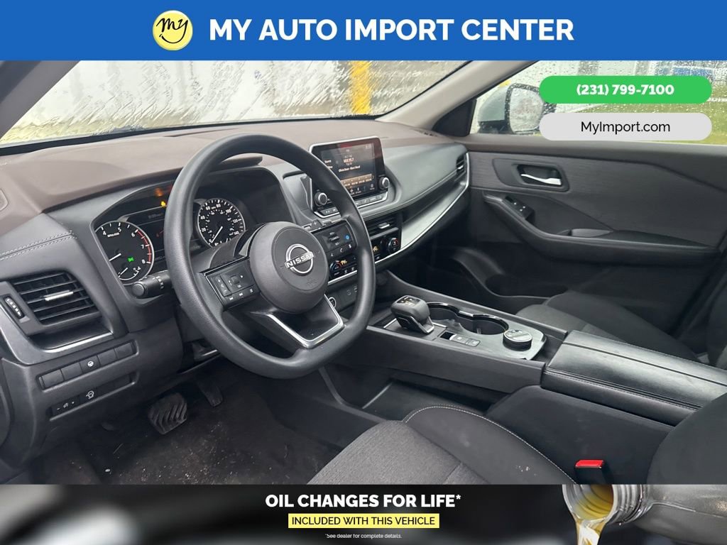 Used 2023 Nissan Rogue SV image 8