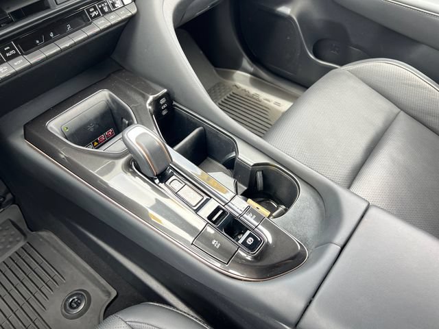 Used 2025 Toyota Crown Signia AWD/4WD image 25