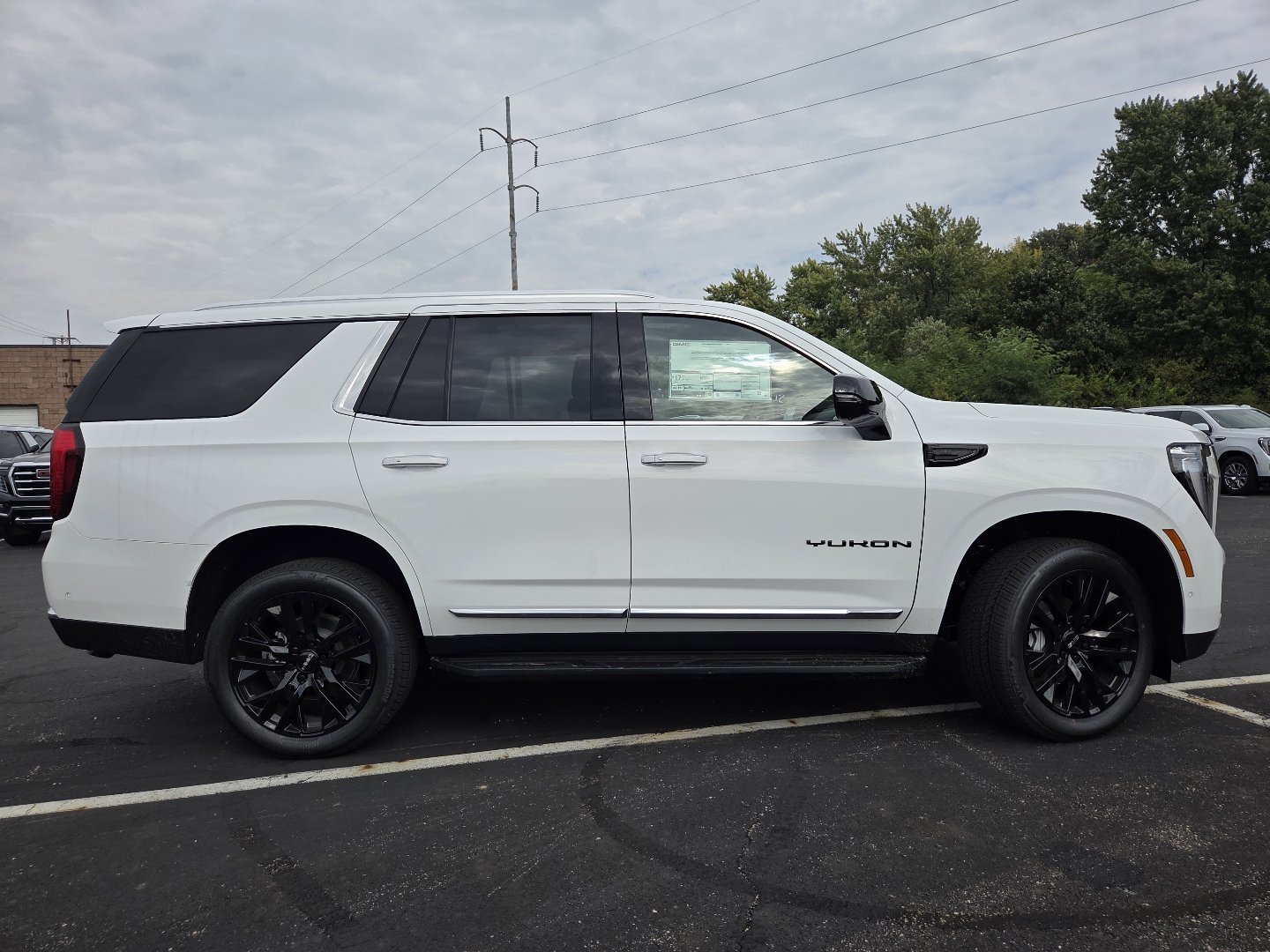 New 2027 GMC Yukon Elevation w/ Elevation Premium Package AWD/4WD image 21