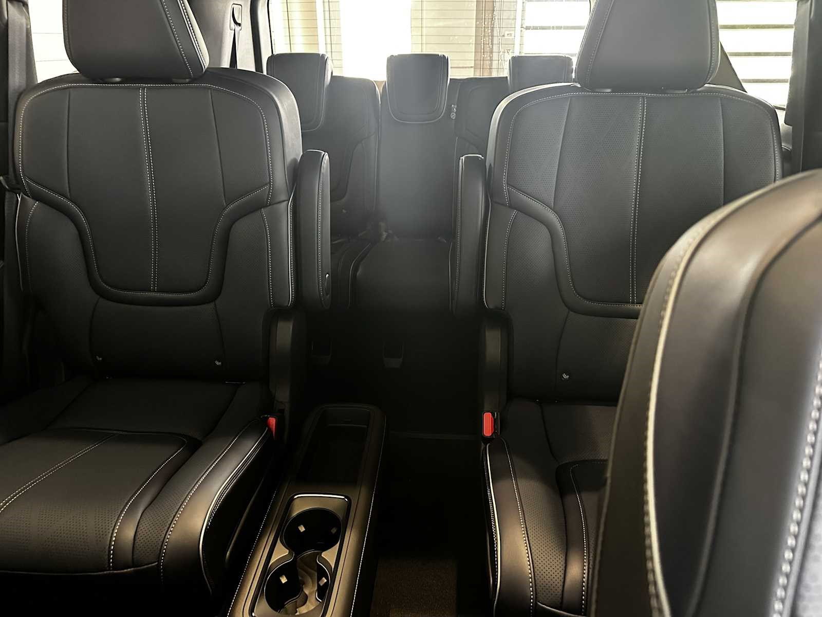 New 2027 INFINITI QX80 Sensory w/ Sport Exterior Package AWD/4WD image 14