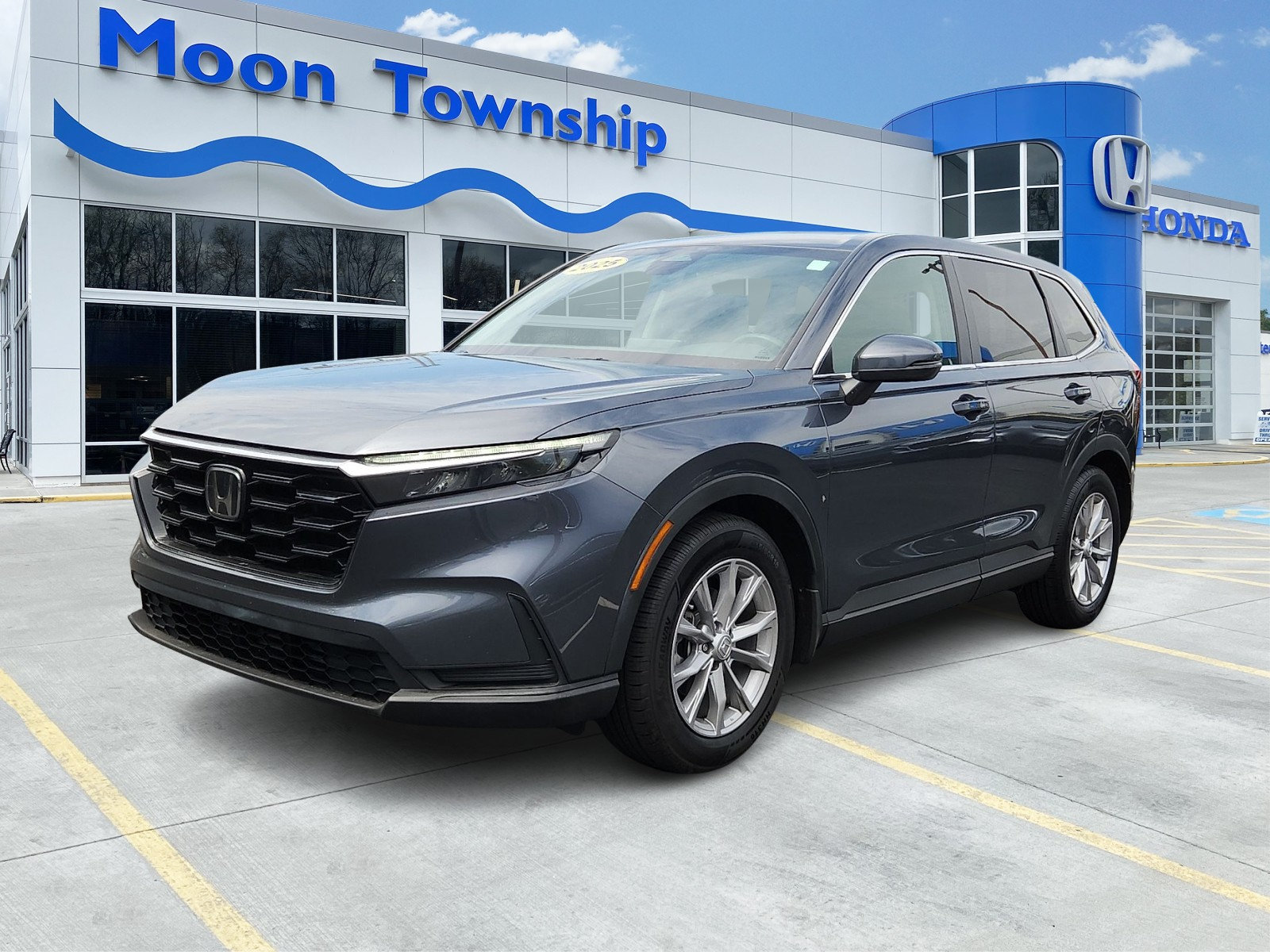 Used 2025 Honda CR-V EX image 3