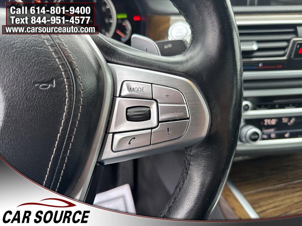 Used 2018 BMW 750i xDrive image 24