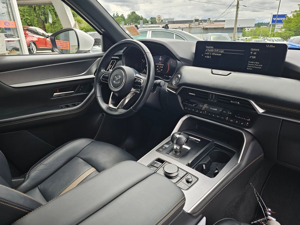 Used 2024 MAZDA CX-90 Plug-In Hybrid w/ Premium Plus image 11