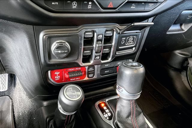 Used 2021 Jeep Wrangler Unlimited Rubicon AWD/4WD image 24
