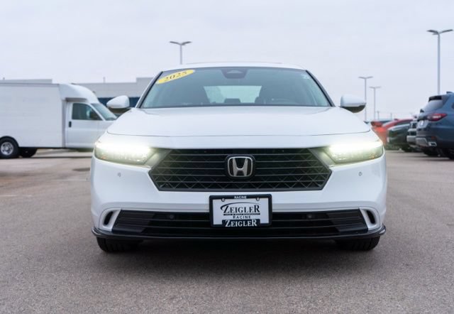 Used 2025 Honda Accord EX-L image 2