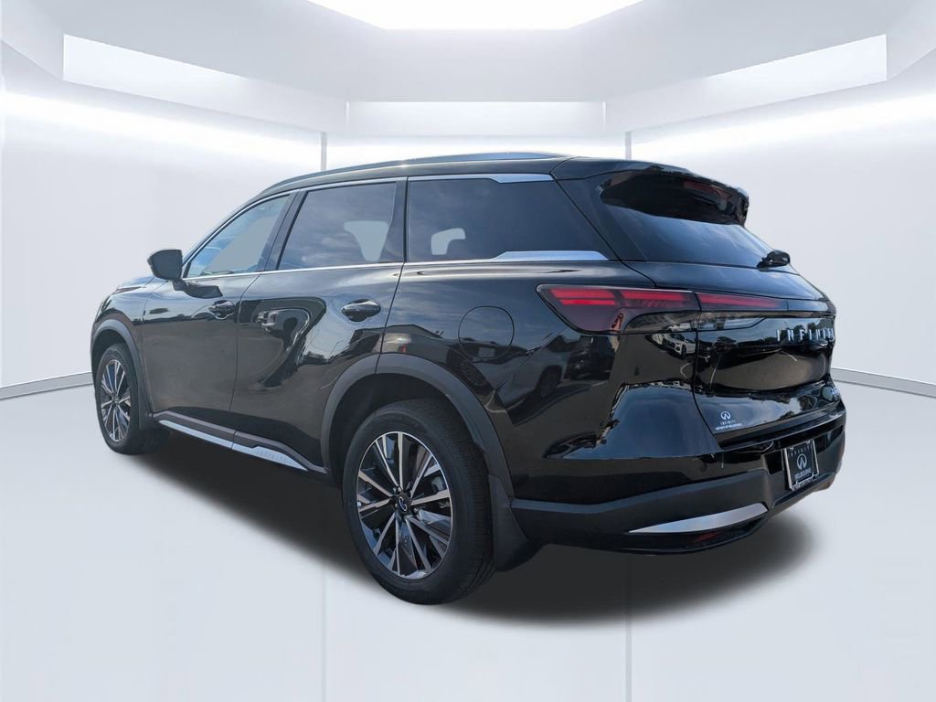 New 2026 INFINITI QX60 Luxe w/ Family Package image 6