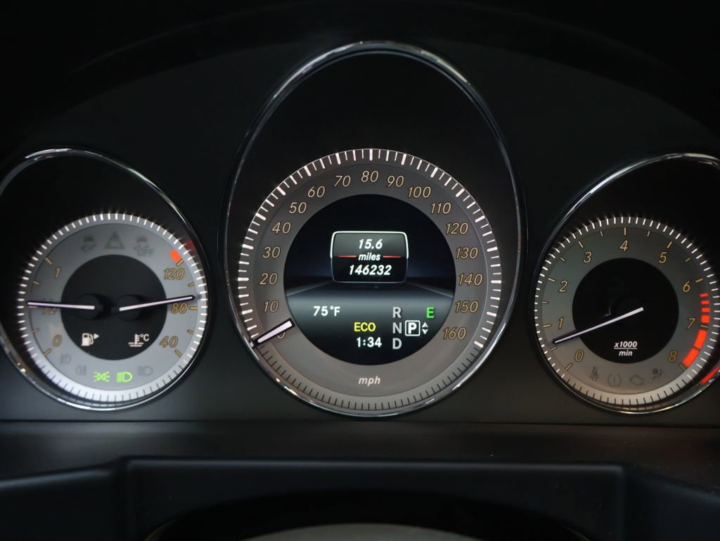 Used 2014 Mercedes-Benz GLK 350 4MATIC image 22