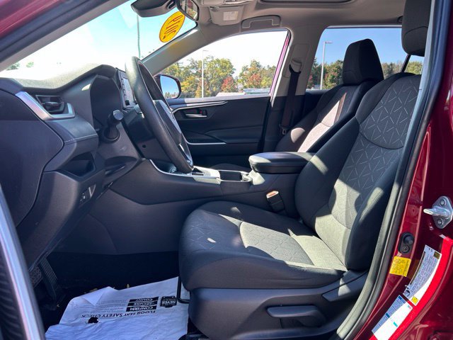 Used 2019 Toyota RAV4 XLE w/ All Weather Liner Package AWD/4WD image 17