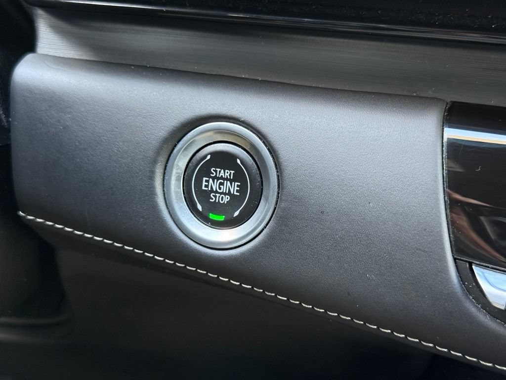 Certified 2022 Cadillac Escalade Sport Platinum RWD image 34