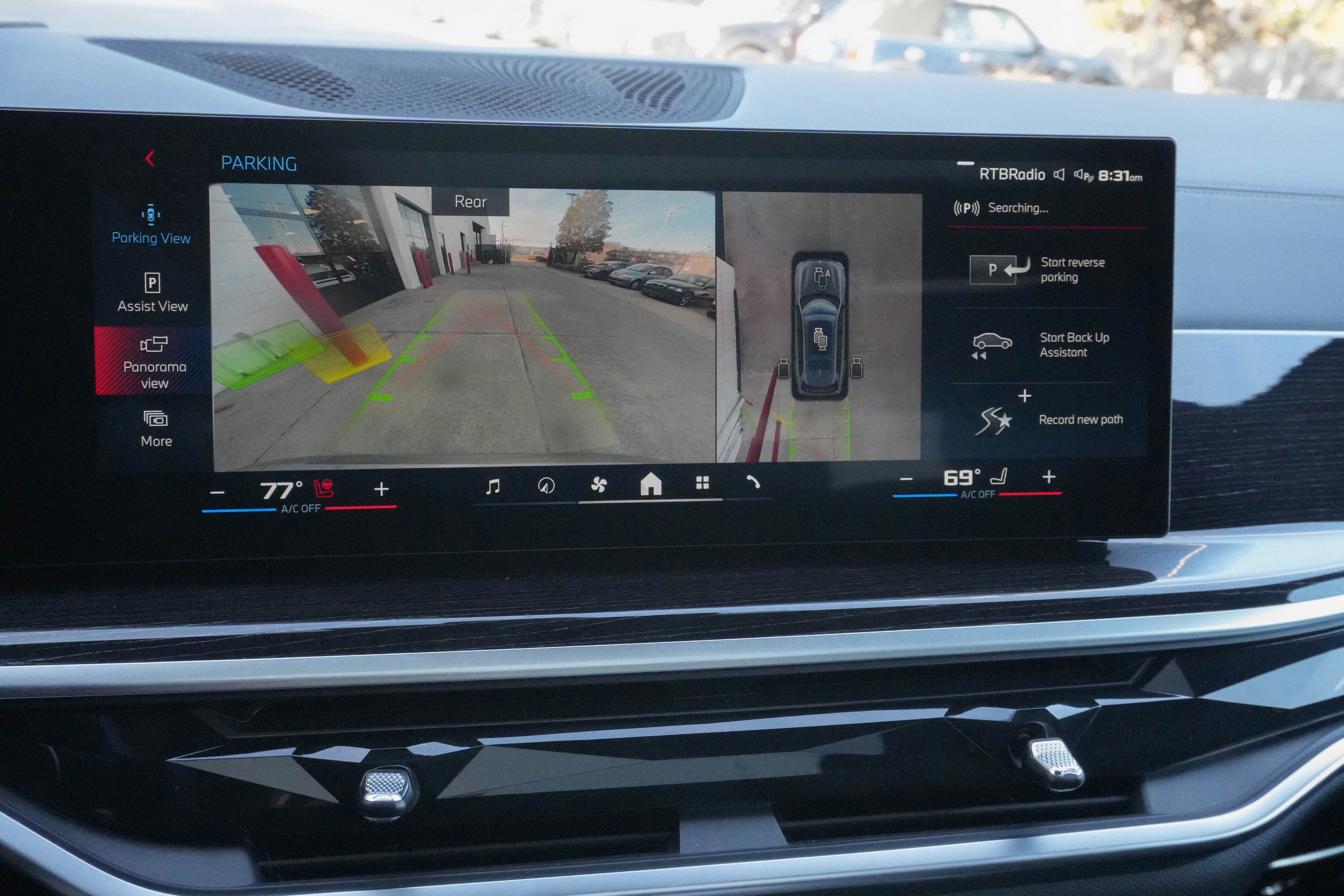 Used 2026 BMW X7 M60i image 26