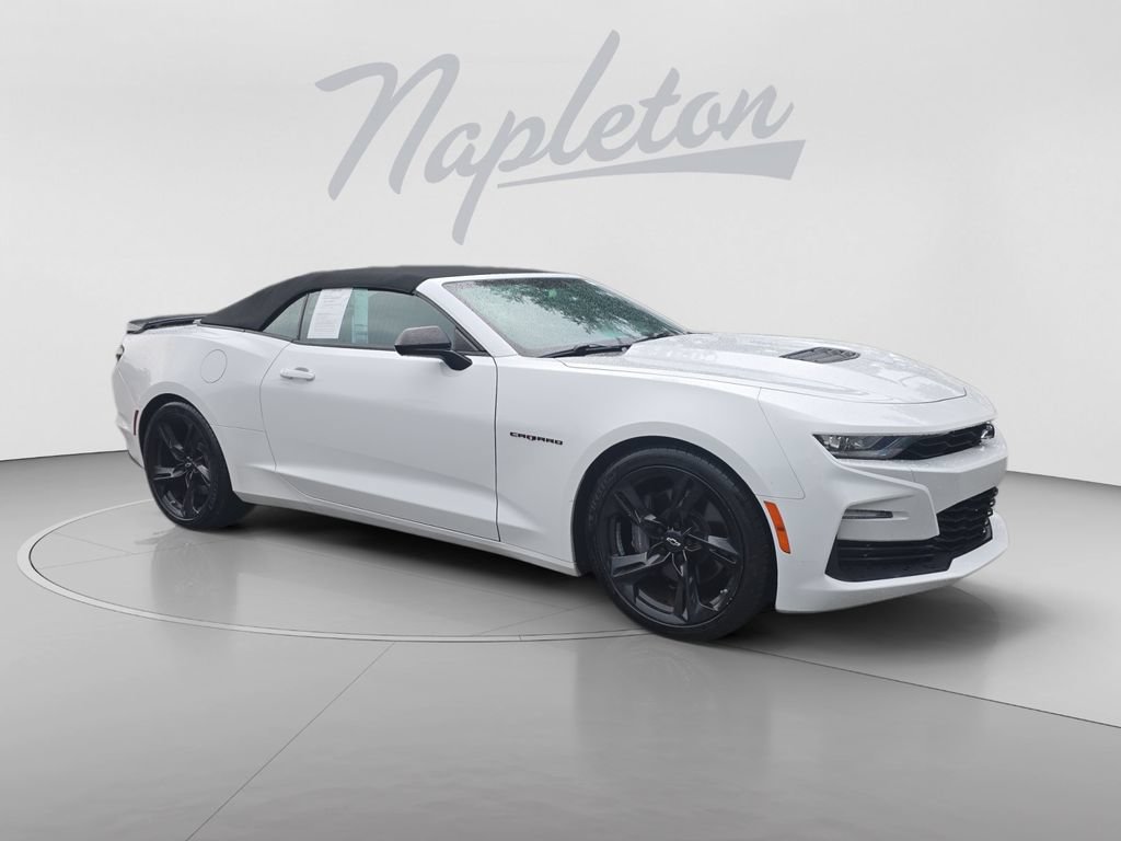 Used 2020 Chevrolet Camaro SS RWD image 8